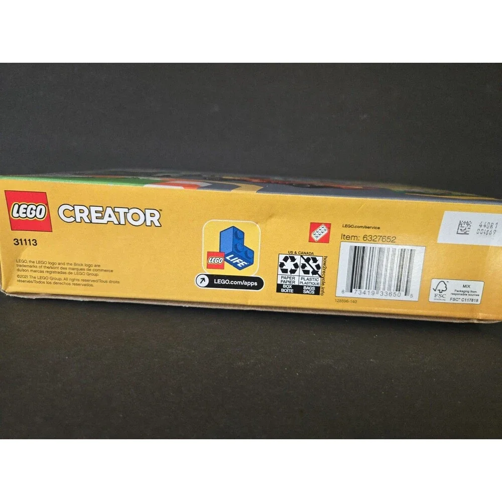 NEW LEGO Creator 3 In 1 Race Car Transporter 31113 Sealed Slight Box Dent
